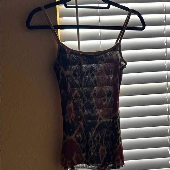 Brown and Red Fitted Camisole Top - Picture 2 of 7